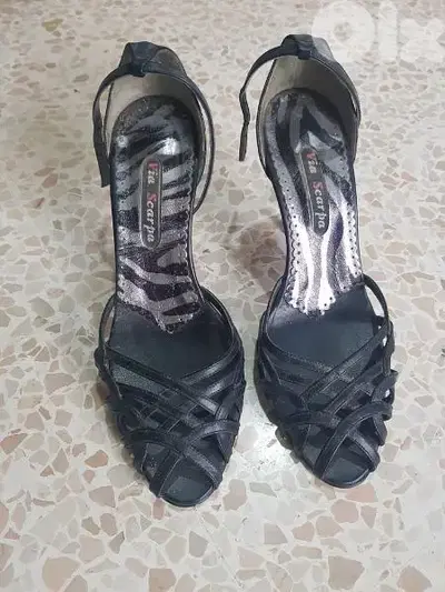 via scarpa shows size 40 via scarpa shows size 40