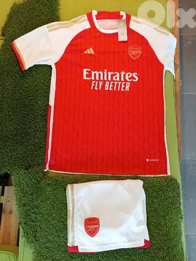 Arsenal Football Home Shirt & Short(made in Thailand)
