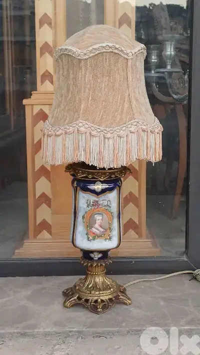 antique antique