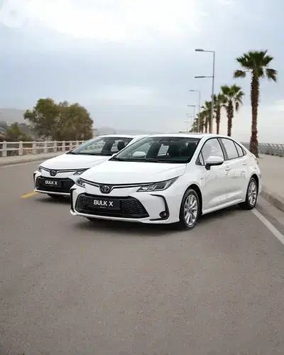 Toyota Corolla Hybrid - 2025 MY - 0 KM - Sunroof - Leather Seats Toyota Corolla Hybrid - 2025 MY - 0 KM - Sunroof - Leather Seats