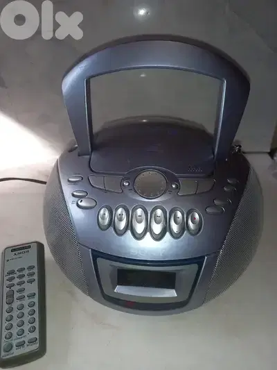 Sony portable Radio cassette and cd player plus remote Sony portable Radio cassette and cd player plus remote