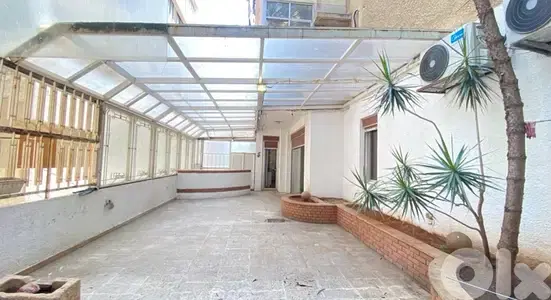 Beautiful sunny charming large with terrace and balcony Beautiful sunny charming large with terrace and balcony