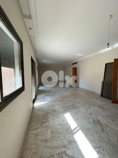 Apartment for Sale in Achrafieh | شقة للبيع في الأشرفية Apartment for Sale in Achrafieh | شقة للبيع في الأشرفية