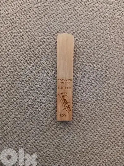 Reed " Vandoren" 3.5 for Sax/Clarinet Reed " Vandoren" 3.5 for Sax/Clarinet